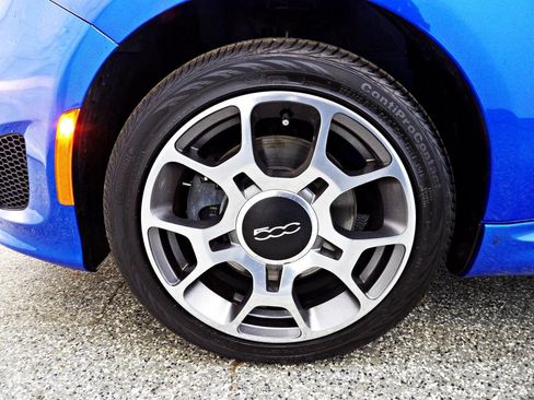 Used 2018 FIAT 500 Pop image 16