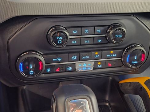 Used 2022 Ford Bronco Badlands AWD/4WD image 20