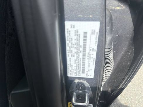 Used 2022 Ford Escape SE AWD/4WD image 35
