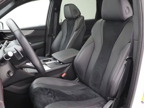 Used 2022 Acura MDX A-Spec image 17