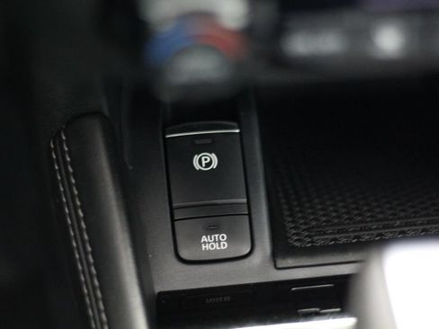 Used 2021 Nissan Kicks SV FWD image 26