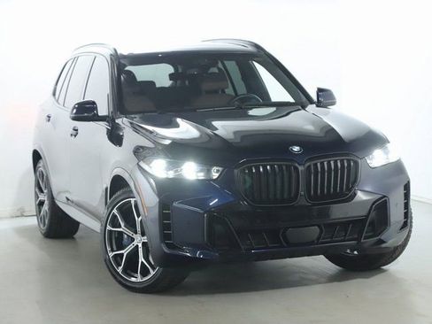 Certified 2024 BMW X5 xDrive40i w/ M Sport Package image 2