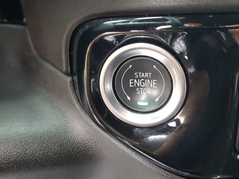 Used 2025 Chevrolet Silverado 2500 High Country w/ Technology Package image 30