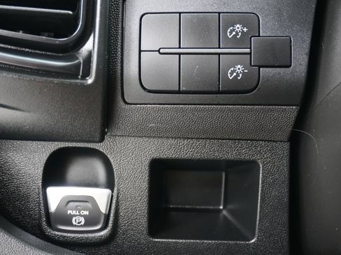 Used 2022 RAM ProMaster 2500 FWD image 17