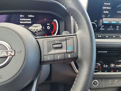 Used 2023 Nissan Rogue Platinum w/ Platinum Premium Package AWD/4WD image 15