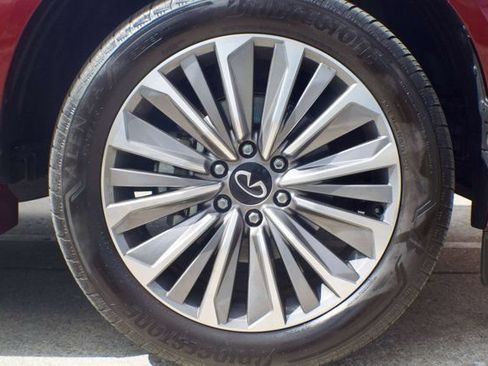 Used 2025 INFINITI QX80 Sensory AWD/4WD image 64
