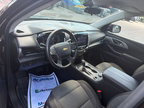 Used 2020 Chevrolet Traverse LT w/ LPO, Floor Liner Package AWD/4WD image 10