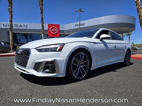 Used 2023 Audi A5 2.0T Premium w/ Convenience Package AWD/4WD image 2