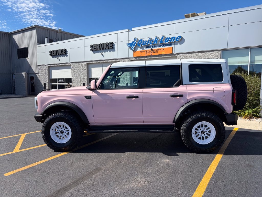 New 2026 Ford Bronco Outer Banks AWD/4WD image 8