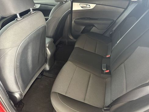 Used 2023 Kia Forte LXS w/ LXS Technology Package image 28