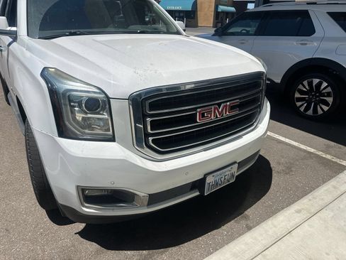 Used 2016 GMC Yukon XL SLE w/ Convenience Package RWD image 6