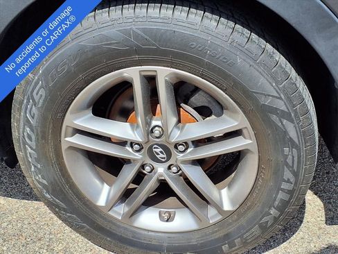 Used 2017 Hyundai Santa Fe Sport w/ Cargo Package AWD/4WD image 9