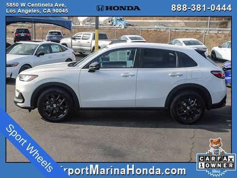 Used 2023 Honda HR-V Sport image 3