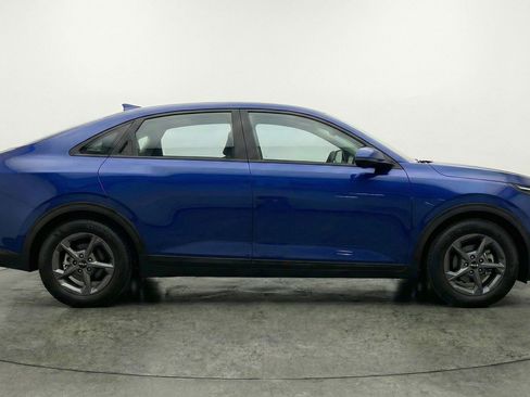 Used 2025 Kia K4 LXS image 11