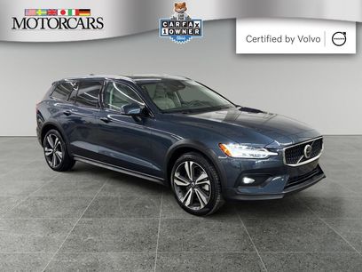 Certified 2025 Volvo V60 B5 Cross Country Plus