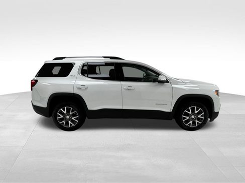 Used 2023 GMC Acadia SLT image 8