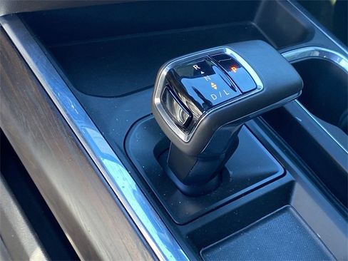 Used 2023 GMC Sierra 1500 SLT w/ SLT Premium Package image 20