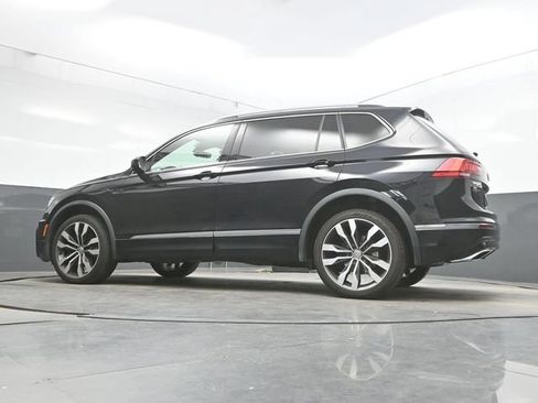 Used 2020 Volkswagen Tiguan SEL Premium R-Line w/ 3rd Row Seat Package AWD/4WD image 35