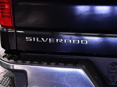 Used 2023 Chevrolet Silverado 1500 LT w/ Protection Package image 11