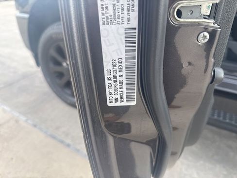 Used 2024 RAM 2500 Laramie w/ Night Edition image 14