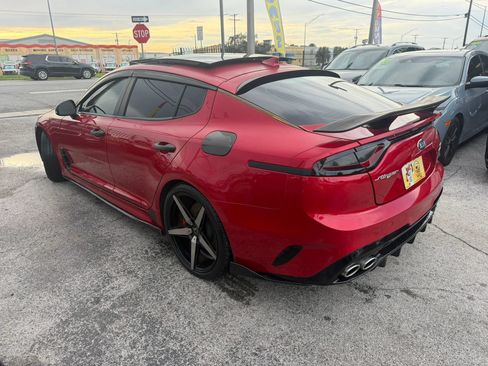 Used 2018 Kia Stinger GT2 AWD/4WD image 6