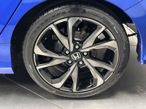 Used 2019 Honda Civic Sport image 19