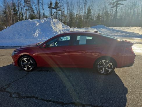 Used 2023 Hyundai Elantra SEL w/ Convenience Package image 8