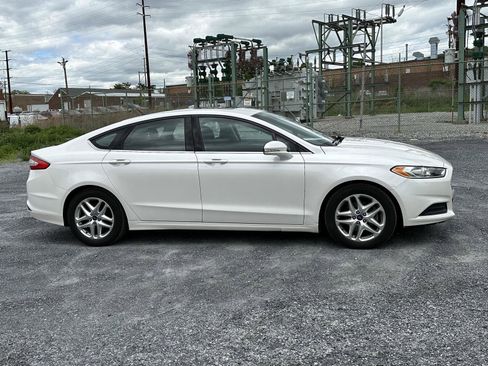 Used 2013 Ford Fusion SE FWD image 9