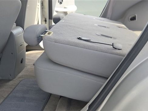 Used 2007 Chevrolet Equinox LS image 19