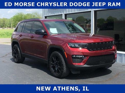 Used 2023 Jeep Grand Cherokee Limited w/ Black Appearance Package AWD/4WD image 1