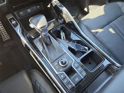Certified 2023 Kia Sorento SX Prestige image 17