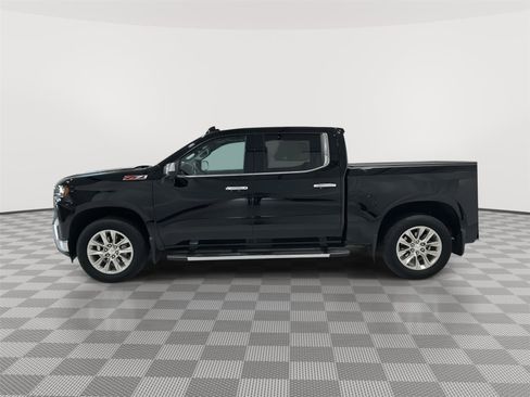 Used 2019 Chevrolet Silverado 1500 LTZ w/ LTZ Premium Package AWD/4WD image 2