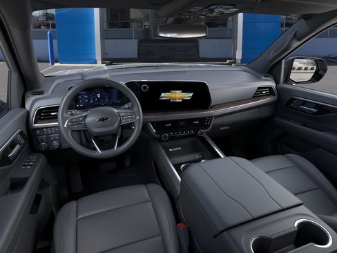 New 2026 Chevrolet Tahoe Z71 w/ Comfort Package AWD/4WD image 39