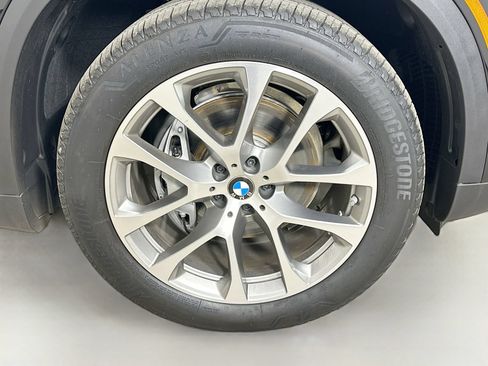 New 2026 BMW X5 xDrive40i w/ Climate Comfort Package AWD/4WD image 10