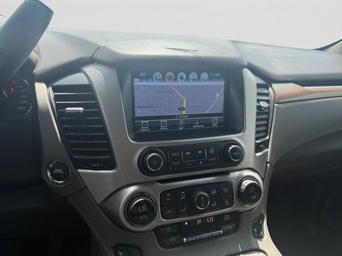 Certified 2019 GMC Yukon Denali w/ Denali Ultimate Package AWD/4WD image 15