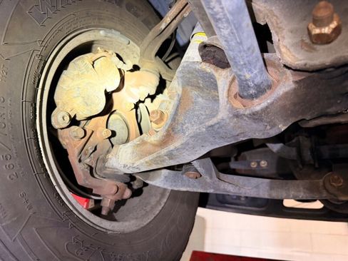 Used 2004 Chevrolet Avalanche 2WD image 57