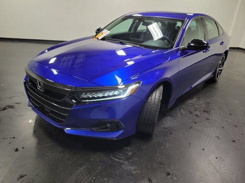 Used 2021 Honda Accord Sport Special Edition image 4