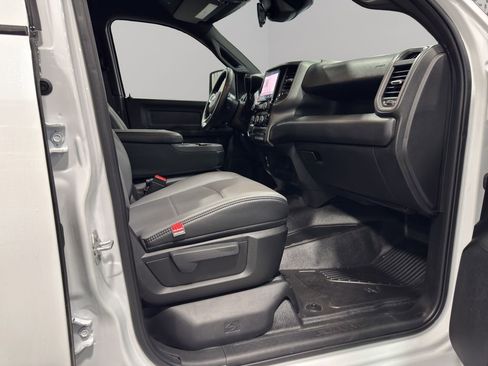 Used 2025 RAM 5500 Tradesman image 16
