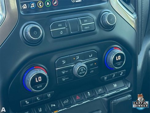 Used 2022 Chevrolet Silverado 3500 High Country w/ Technology Package image 22