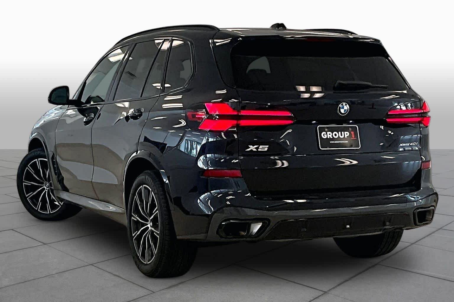 Used 2026 BMW X5 xDrive40i AWD/4WD image 7