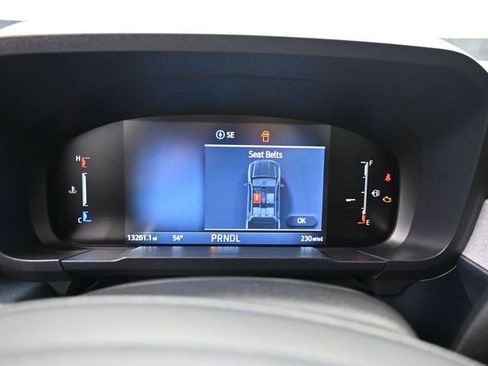 Used 2025 Ford Maverick XLT image 11