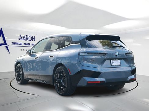 Used 2025 BMW iX M60 AWD/4WD image 2