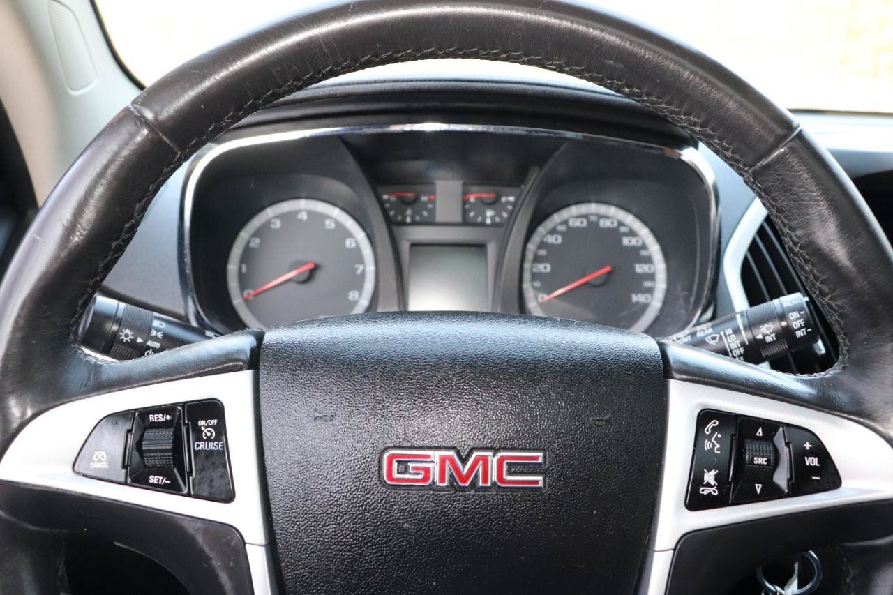 Used 2016 GMC Terrain SLT w/ Open Road Package AWD/4WD image 12