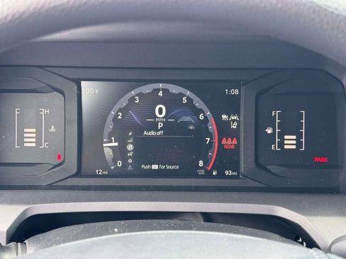 Used 2026 Toyota Tacoma SR5 AWD/4WD image 14