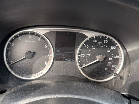 Used 2021 Nissan Kicks S image 7