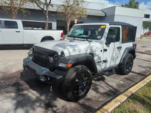 Certified 2022 Jeep Wrangler Sport S image 9