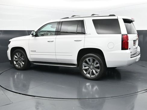 Used 2015 Chevrolet Tahoe LTZ RWD image 3