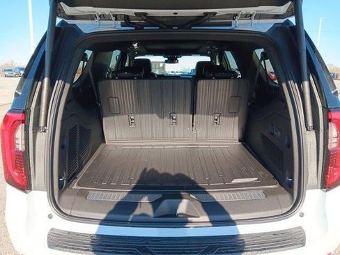 New 2026 GMC Yukon XL Denali w/ Sun & Power Step Package AWD/4WD image 26