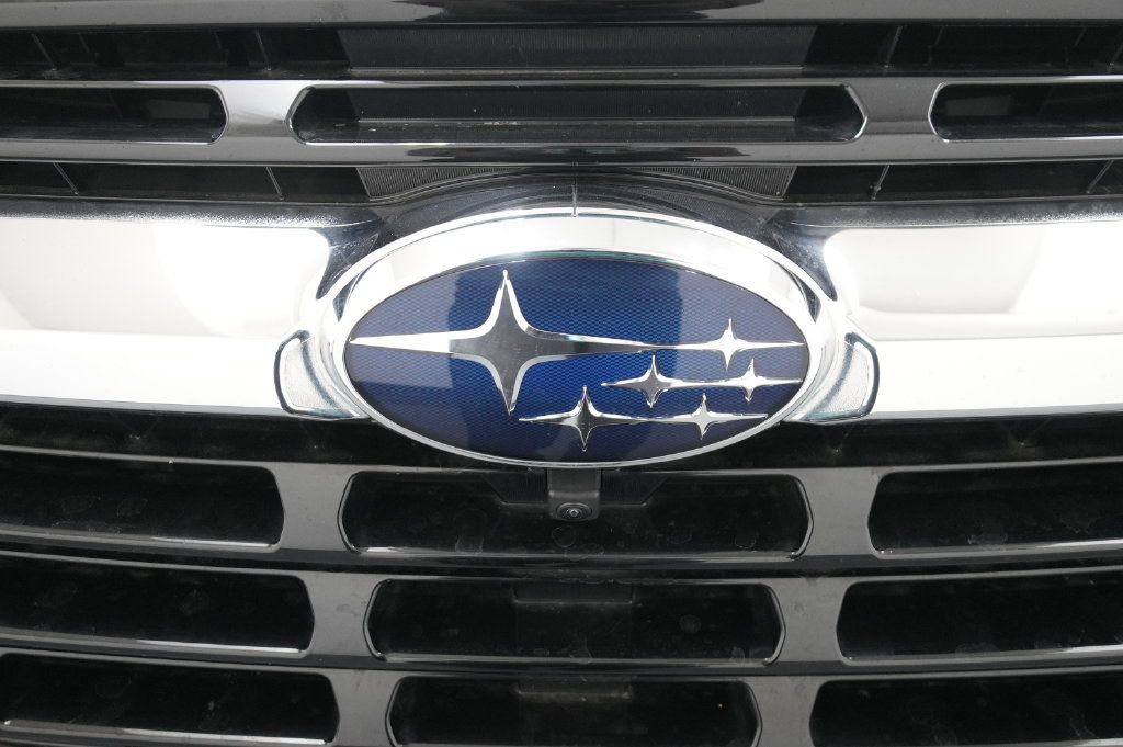 Used 2023 Subaru Ascent Limited w/ Technology Package AWD/4WD image 12