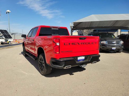 Used 2024 Chevrolet Silverado 1500 LT Trail Boss w/ Convenience Package II image 6